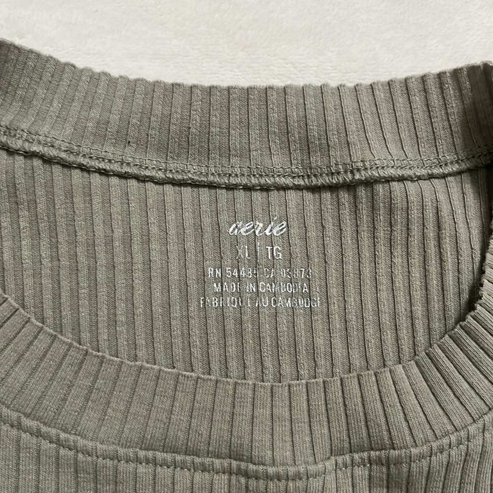 aerie Olive Green Ribbed Crop Top - Picture 2 of 7
